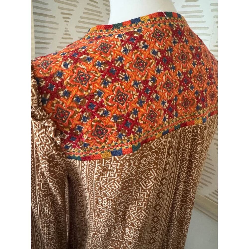 Savanna Jane Women’s Small Aztec Embroidered Long Sleeve Tunic Top Blouse - Picture 5 of 9